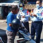 HUT Dharma Kharyadika, Lapas Baubau Bagi Masker dan Hand Sanitizer ke Warga HUT Dharma Kharyadika, Lapas Baubau Bagi Masker dan Hansanitaiser ke Warga