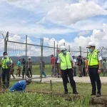 Bandara Haluoleo Luncurkan Program Padat Karya, 150 Warga Terdampak Covid-19 Dilibatkan Bandara Haluoleo Luncurkan Program Padat Karya, 150 Warga Terdampak Covid-19 Dilibatkan