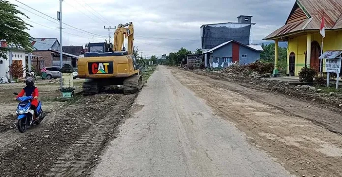 Pengaspalan Enam Ruas Jalan di Kolut Ditarget Rampung Akhir Tahun