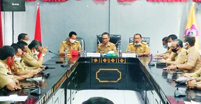 Hari Pertama Berkantor, Pjs Bupati Butur Kumpulkan Pimpinan OPD