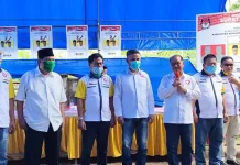 Kukuhkan Relawan di Konda, Surunuddin: Saya Sudah Membangun yang Lain Baru Wacana Kukuhkan Relawan di Konda, Surunuddin: Saya Sudah Membangun yang Lain Baru Wacana