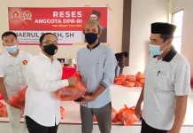 Reses di Kolaka, Haerul Saleh Luruskan Hoaks tentang UU Omnibus Law Reses di Kolaka, Haerul Saleh Luruskan Hoaks tentang UU Omnibus Law