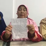 Tiga Ibu Korban PHK di Kendari Tulis Surat Terbuka untuk Jokowi Tiga Ibu Korban PHK di Kendari Tulis Surat Terbuka untuk Jokowi