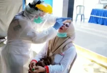 Petugas Medis di Sultra Jalani Tes Swab Massal Petugas Medis di Sultra Jalani Tes Swab Massa