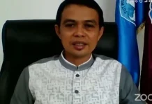FTI USN Kolaka Gelar Webinar Pemanfaatan Teknologi Informasi Dekan Fakultas Teknologi Informasi USN, Qammaddin