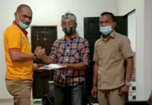 Lokasi Pelaksanaan Porprov 2022 Belum Jelas Bisa Mempengaruhi Penetapan APBD Kadis Pora Kabupaten Buton, Laode Zainudin Napa (Tengah)