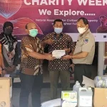 PT Antam Beri Bantuan APD dan Alat Olahraga ke Pemkab Kolaka PT Antam Beri Bantuan APD dan Alat Olahraga ke Pemkab Kolaka