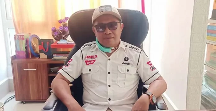 Kepala Dinas Dikbud Kolut Muh Idrus