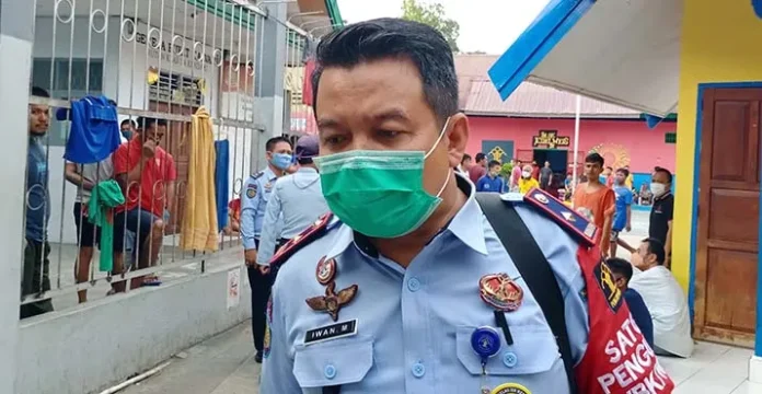 Kepala Rumah Tahanan (Rutan) Kelas IIA Kendari, Iwan Mutmain