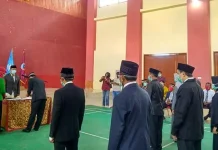 Rektor Azhari Lantik Pejabat Lingkup USN Kolaka Rektor Azhari Lantik Pejabat Lingkup USN Kolaka