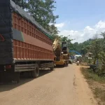 Tujuh Hari Tertahan di Puriala, Para Sopir Kehabisan Uang Makan Tujuh Hari Tertahan di Puriala, Para Sopir Kehabisan Uang Makan