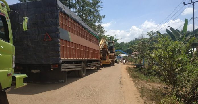 Tujuh Hari Tertahan di Puriala, Para Sopir Kehabisan Uang Makan