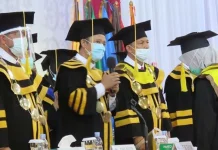 Wisuda 740 Mahasiswanya, Ini Pesan Rektor USN Kolaka Wisuda 740 Mahasiswanya, Ini Pesan Rektor USN Kolaka