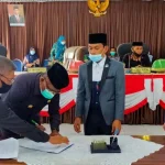 KUA-PPAS Disepakati ‘Injury Time’, APBD Buteng 2021 Menurun KUA-PPAS Disepakati 'Injury Time', APBD Buteng 2021 Menurun