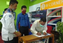 Perpustakaan USN Kolaka Terima Bantuan Buku Perpustakaan USN Kolaka Terima Bantuan Buku
