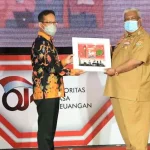 Mengenal Buku Saku Edukasi Keuangan Berbasis Agama Mengenal Buku Saku Edukasi Keuangan Berbasis Agama