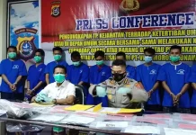 Demo di PT VDNI Didesain Kacau, Polisi: 107 Kendaraan dan 16 Bangunan Terbakar Demo di PT VDNI Didesain Kacau, Polisi: 107 Kendaraan dan 16 Bangunan Terbakar