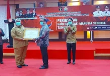 Pemkab Mubar Raih Penghargaan Kabupaten Peduli HAM dari Kemenkumham RI Pemkab Mubar Raih Penghargaan Kabupaten Peduli HAM dari Kemenkumham RI