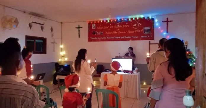 Misa Malam Natal di Butur Berlangsung Khidmat