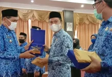Rajin dan Terampil, Sejumlah ASN di Kolaka Diganjar Penghargaan Rajin dan Trampil, Sejumlah ASN di Kolaka Diganjar Penghargaan