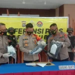 Polres Baubau Ringkus Kawanan Pencuri Berbekal Parang Polres Baubau Ringkus Kawanan Pencuri Berbekal Parang
