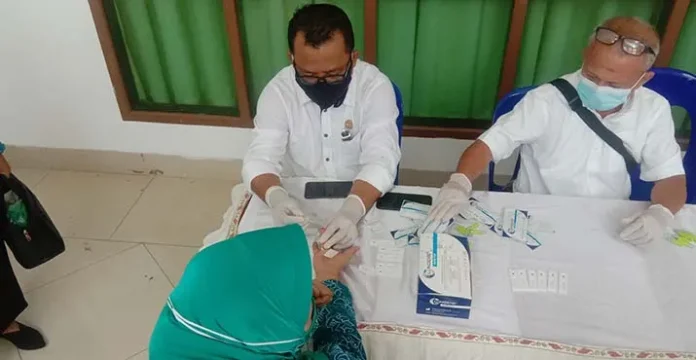 PKK Baubau Gelar Rapid Test, Tiga Orang Reaktif
