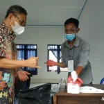 Disambut Teriakan ‘Lanjutkan’, Tony Salurkan Hak Pilihnya Disambut Teriakan 'Lanjutkan', Tony Salurkan Hak Pilihnya