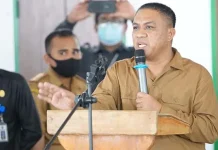 Bupati Busel Sahuti Permintaan Warganya Terkait Pembangunan Masjid Bupati Buton Selatan (Busel), La Ode Arusani