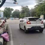 Kawasan Lampu Merah di Kota Kendari Dihiasi Anak Jalanan Kawasan Lampu Merah di Kota Kendari Dihiasi Anak Jalanan