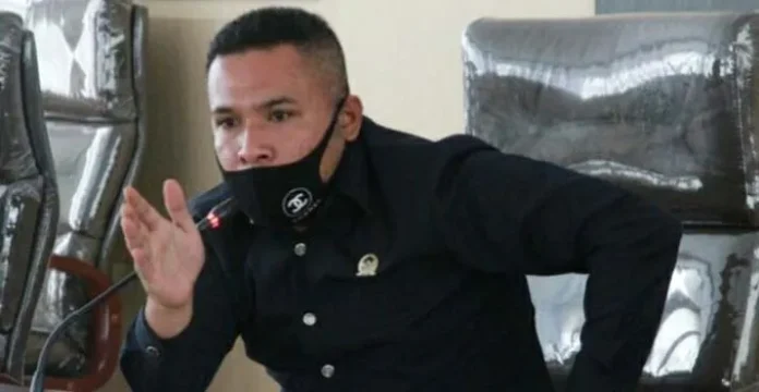 Ketua Komisi III DPRD Kota Kendari, Rajab Jinik