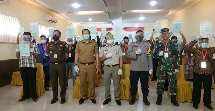 BPN Konawe Serahkan 1.203 Sertifikat Tanah Warga