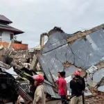 Gempa Sulbar, 27 Orang Meninggal di Majene dan Mamuju Gempa Sulbar, 27 Orang Meninggal di Majene dan Mamuju
