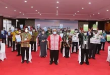 25 Ribu KK di Sultra Kebagian SK Hutan Sosial dan TORA 25 Ribu KK di Sultra Kebagian SK Hutan Sosial dan TORA