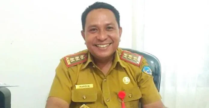 Kepala Dinas Koperasi, UKM, Perindustrian dan Perdagangan Busel La Hardin