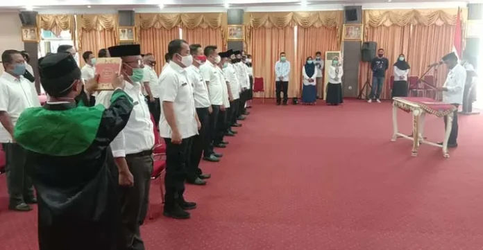 Penyesuaian Nomenklatur, 38 Pejabat Lingkup Pemkab Kolaka Dilantik