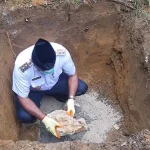 Pemkab Mubar Bantu Pembangunan Masjid di Desa Marobea Pemkab Mubar Bantu Pembangunan Masjid di Desa Marobea