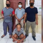 Usai Konsumsi Miras, Pria Ini Parangi Iparnya Sendiri Usai Konsumsi Miras, Pria Ini Parangi Iparnya Sendiri