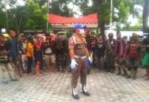 Dinsos Kendari Imbau Masyarakat Tak Beri Uang kepada Anak Jalanan Dinsos Kendari Imbau Masyarakat Tak Beri Uang kepada Anak Jalanan