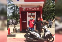 Pertashop Mudahkan Warga Horodopi Koltim Dapat BBM Pertashop Mudahkan Warga Horodopi Koltim Dapat BBM