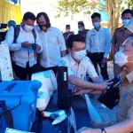 Tiga Pejabat Utama di Konsel Batal Disuntik Vaksin Covid-19 Tiga Pejabat Utama di Konsel Batal Disuntik Vaksin Covid-19