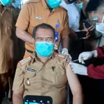 Jadi Orang Pertama Disuntik Vaksin di Mubar, Sekda: Vaksin Aman