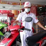 AHASS Beri Servis Gratis di Area Kalubibing dan Kantor Bupati Sulbar AHASS Beri Servis Gratis di Area Kalubibing dan Kantor Bupati Sulbar
