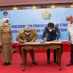 Ali Mazi Jadi Ketua Dewas Politeknik Pertambangan Konawe Ali Mazi Jadi Ketua Dewas Politeknik Pertambangan Konawe