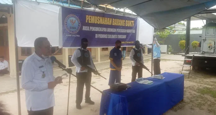 bnn BNNP Sultra Musnahkan Barang Bukti Sabu, Pertama di 2021