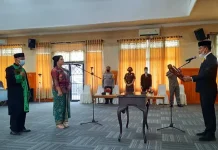 Hanya Punya 92 Suara, Dewi Dilantik Jadi Anggota DPRD Konsel Hanya Punya 92 Suara, Dewi Dilantik Jadi Anggota DPRD Konsel