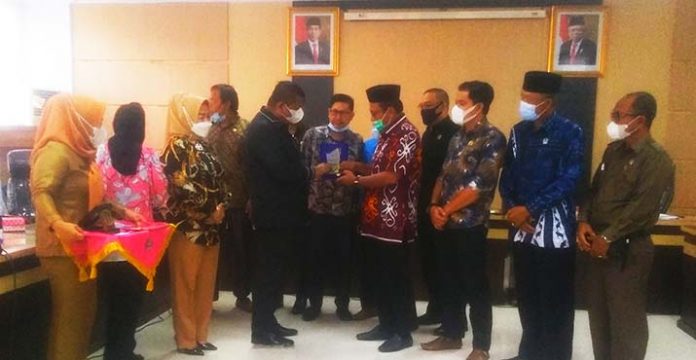 Belajar Pembangunan Wisata, DPRD Luwuk Timur Kunjungi DPRD Kendari