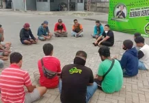 Gelar Dialog, Milenial ASR Bahas Penguatan Ekonomi Buruh Pelabuhan Gelar Dialog, Milenial ASR Bahas Penguatan Ekonomi Buruh Pelabuhan