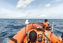 Tim SAR Kembali Cari Nelayan Hilang di Perairan Lasalimu Tim SAR Kembali Cari Nelayan Hilang di Perairan Lasalimu