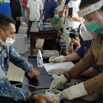 Diduga Infeksi Saluran Kencing, Wakil Ketua DPRD Mubar Batal Disuntik Vaksin Diduga Infeksi Saluran Kencing, Wakil Ketua DPRD Mubar Batal Disuntik Vaksin