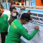 Wali Kota Minta Warga Kendari Lebih Kreatif Olah Sampah Wali Kota Minta Warga Kendari Lebih Kreatif Olah Sampah